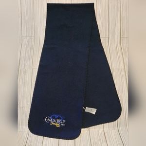 NWT Disneyland cast member candlelight scarf from 2012 unisex♡